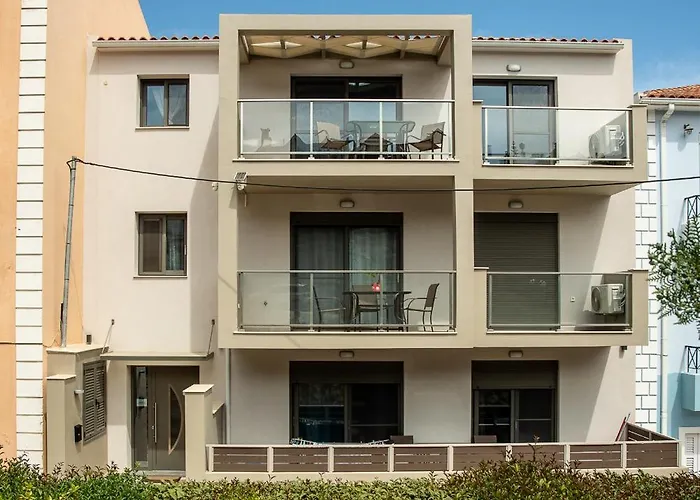 Emily's Luxury Apartments/ Garden 度假居 *