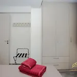 Emily's Luxury Apartments/ Garden Argostoli (Kefalonia)