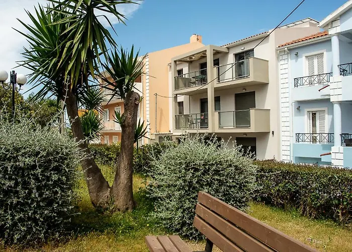 Vakantiehuis Emily's Luxury Apartments/ Garden